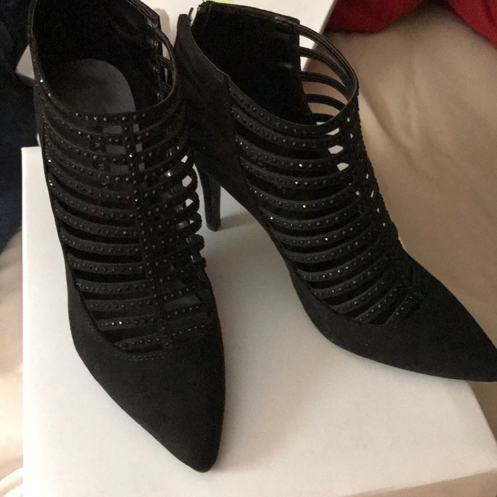 BNWOT - Caparros Dress Shoes